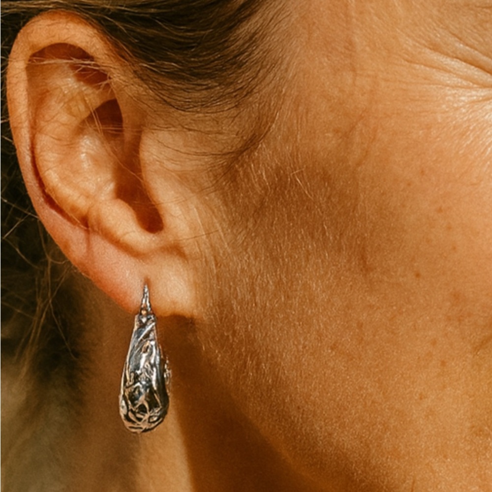 2pcs Vintage Hollow 925 Sterling Silver Earrings for Women. - Picture 2 of 5